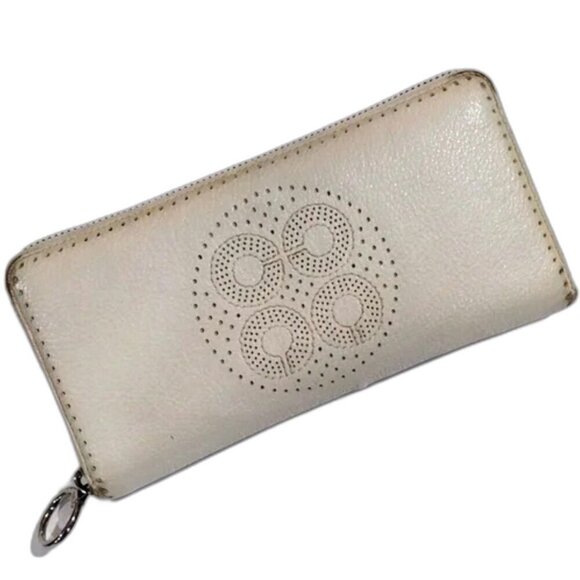 Coach Off-White Leather Around Zipper Long Wallet Clutch Perforated "C" Design - Picture 1 of 14